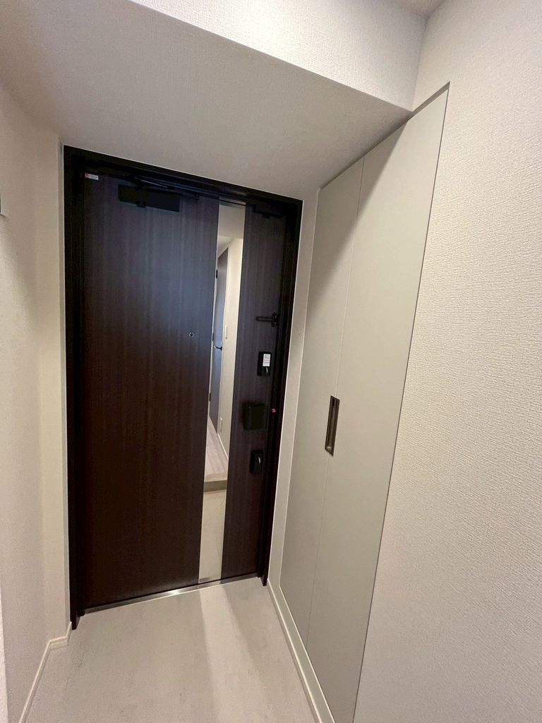 玄関　玄関