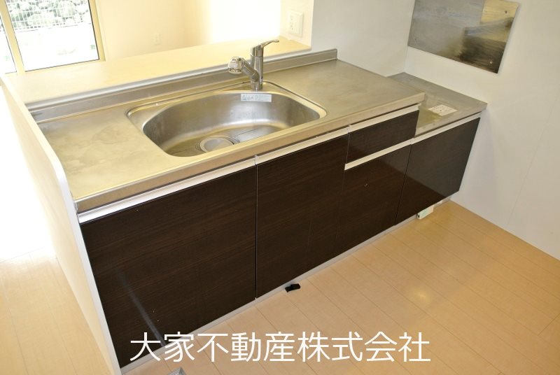 キッチン　※別部屋写真の為イメージ。現況優先です。※