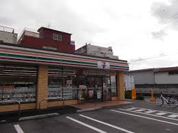 コンビニ　セブンイレブン足立西新井6丁目店（コンビニ）まで430m