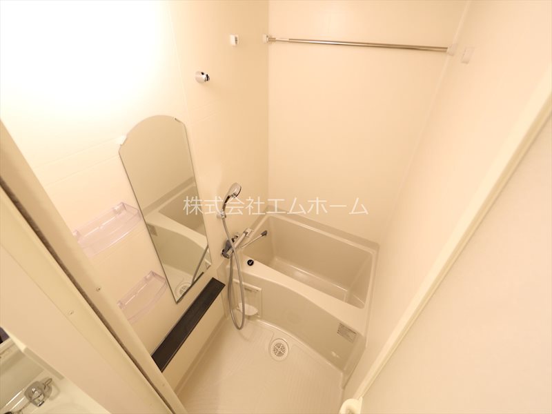 バス・シャワールーム　浴室暖房乾燥機　24時間換気機能付バスルーム