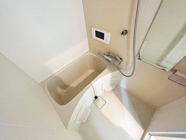 バス・シャワールーム　※同建物の類似写真となります。