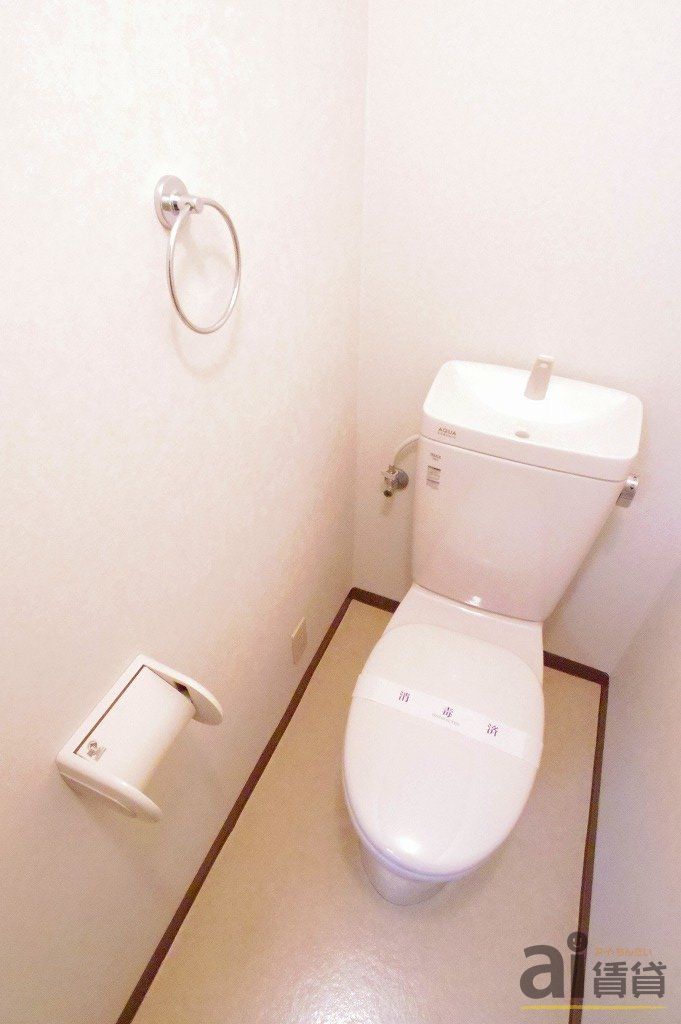 トイレ　※同仕様写真です