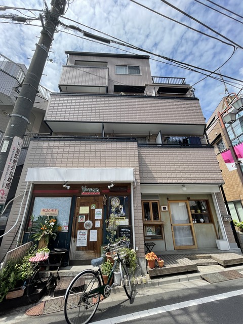 建物外観　★商店街沿い★　　　★鉄骨マンション★