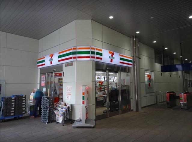 コンビニ　セブンイレブン京急ＳＴ大森町店（コンビニ）まで170m