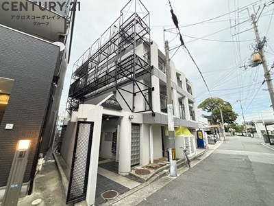 建物外観　敷地内駐車場あり！