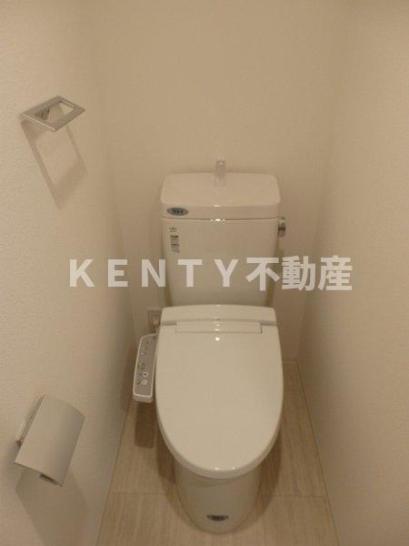 トイレ　落ち着いたトイレです