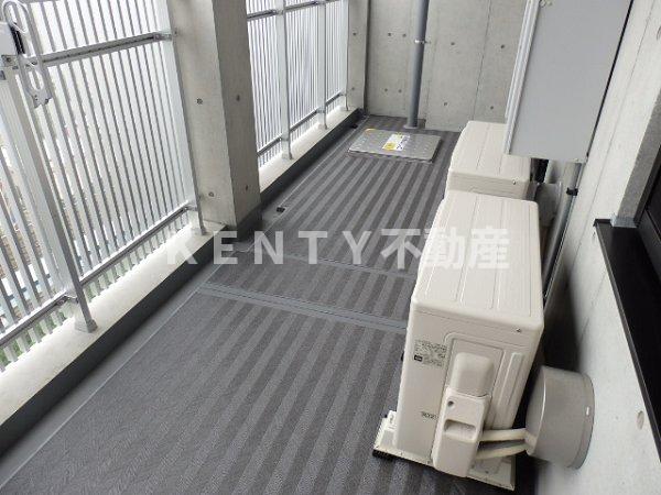 バルコニー　広々としたバルコニーです