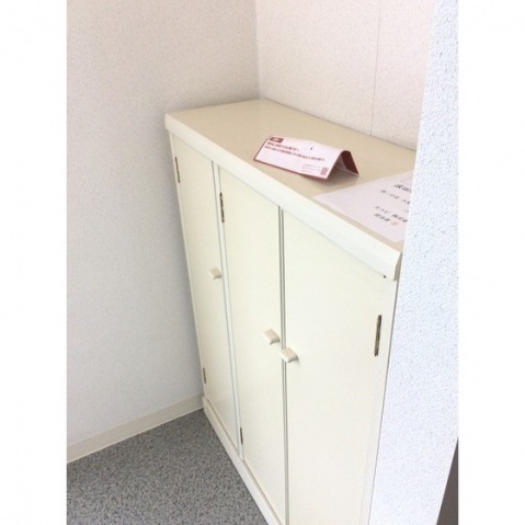 収納　シューズボックス