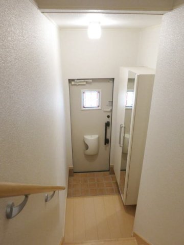 玄関　明るい玄関です