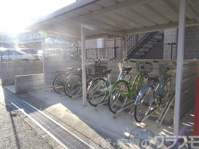 その他共有部分　屋根付き駐輪場