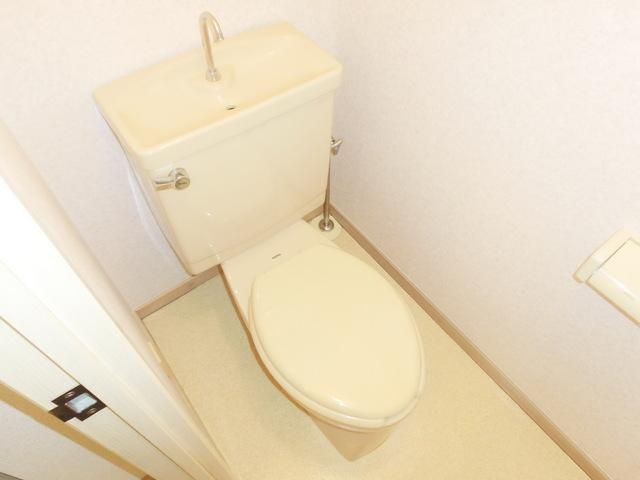 トイレ　★清潔感のあるトイレです★
