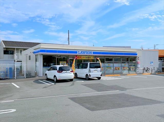 コンビニ　ローソン三島谷田店（コンビニ）まで572m