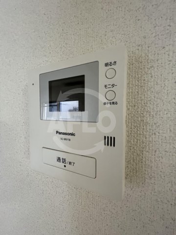 セキュリティ　久保興産ビル　テレビ付きモニターホン