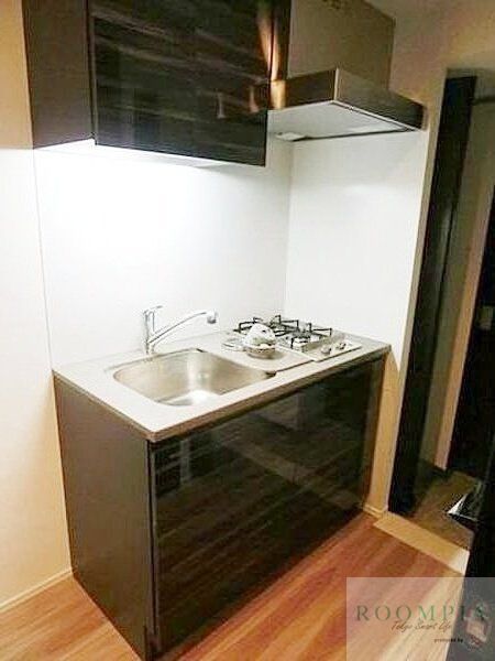 キッチン　※同タイプの別のお部屋です。
