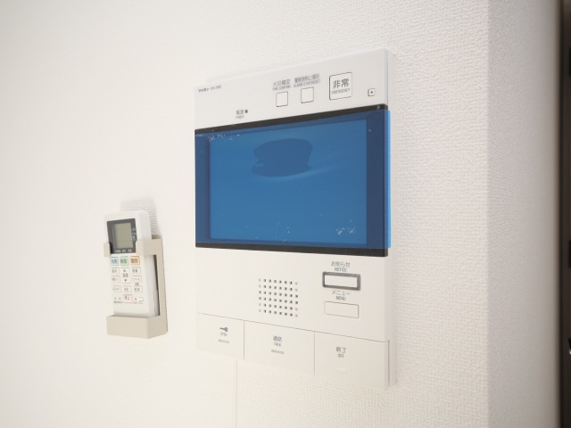 セキュリティ　モニター付きインターホンです