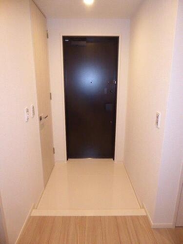 玄関　玄関　内装後　※2023年3月の写真