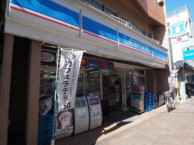 コンビニ　ローソン 武蔵新田駅前店（コンビニ）まで139m