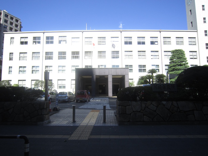 役所　川崎市役所（役所）まで650m