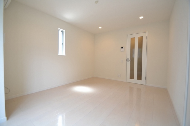 居室・リビング　明るいお部屋です！