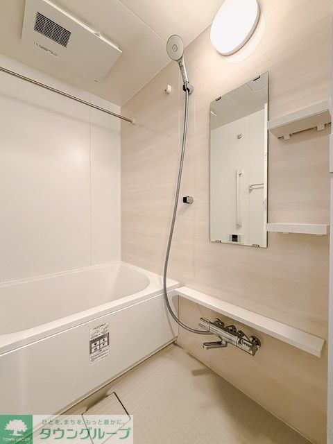 バス・シャワールーム　※写真は同タイプ住戸です。