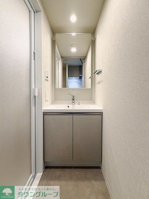 洗面設備　※写真は同タイプ住戸です。