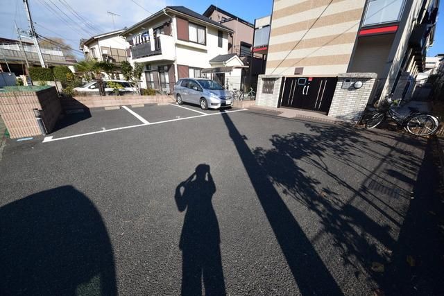 駐車場　★敷地内駐車場　空き要確認★★