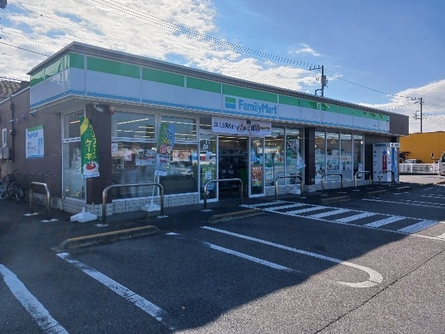 コンビニ　ファミリーマート つくば葛城店（コンビニ）まで800m