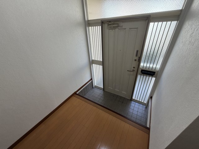 タウンハウス伊川谷の玄関写真