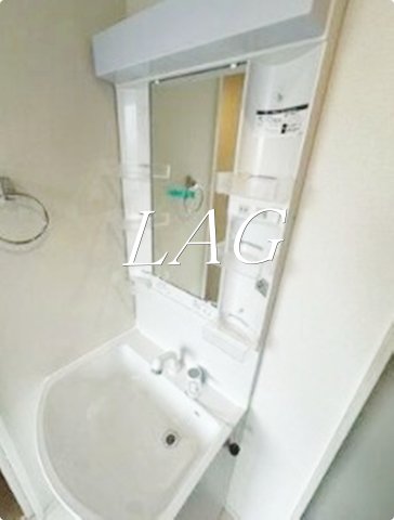 洗面設備　洗面台です。