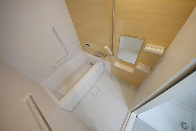 バス・シャワールーム　別部屋参考写真