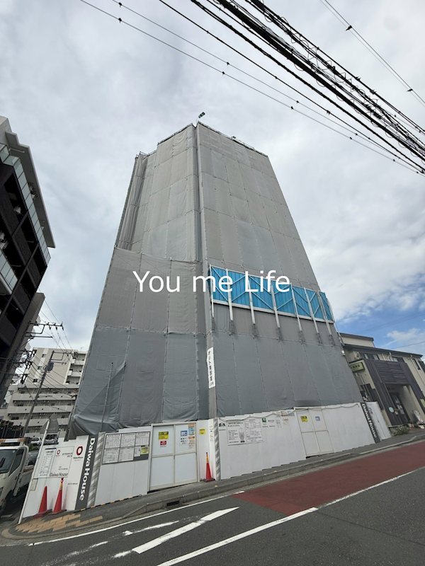 K.H.Mビルの玄関写真