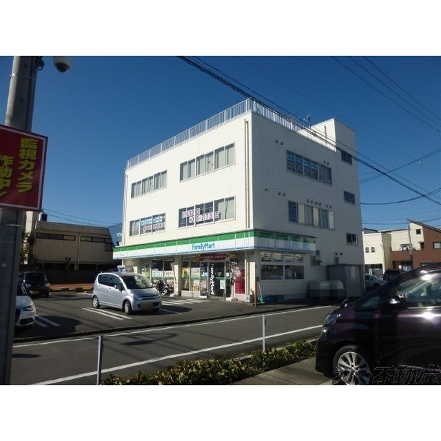 コンビニ　ファミリーマート静岡寿町店（コンビニ）まで400m