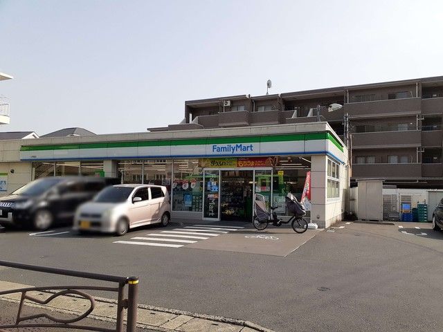 コンビニ　ファミリーマート上作延店（コンビニ）まで396m
