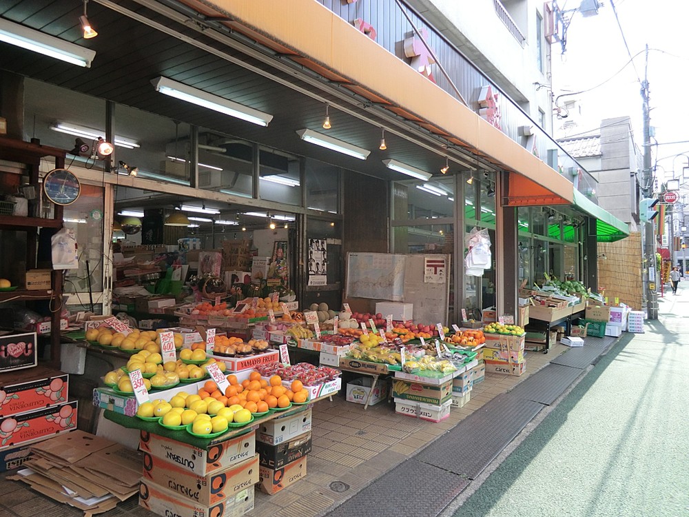 スーパー　大銀ストアー本店（スーパー）まで353m