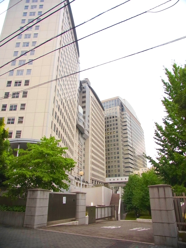 大学・短大　文化学園大学（大学・短大）まで1439m
