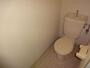 トイレ　清潔感あるトイレスペースです