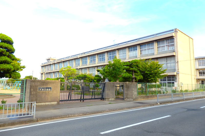 小学校　大津小学校（小学校）まで651m