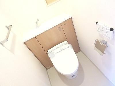 トイレ　★ウォシュレット★