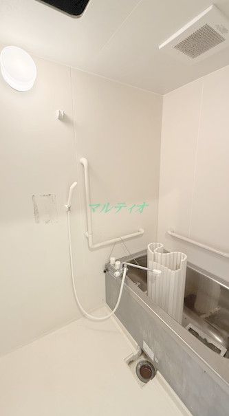 バス・シャワールーム　浴室