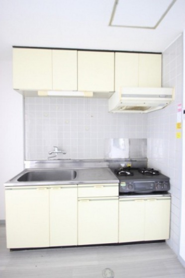 キッチン　※別部屋の写真です