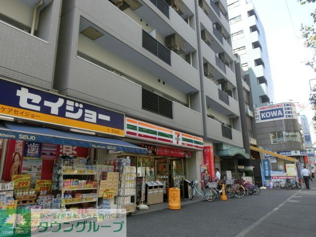 コンビニ　セブンイレブン文京動坂上店（コンビニ）まで390m