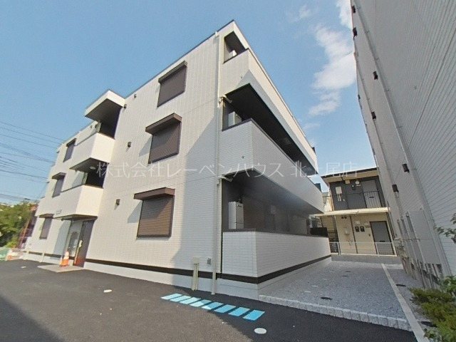 建物外観　お問い合わせは048-772-8202