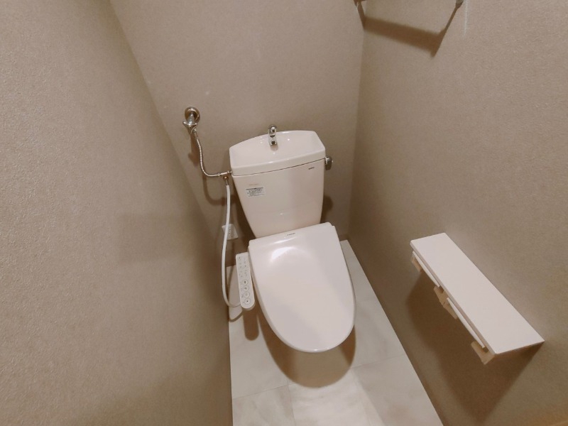 トイレ　シャワートイレ仕様です！今や欠かせません。