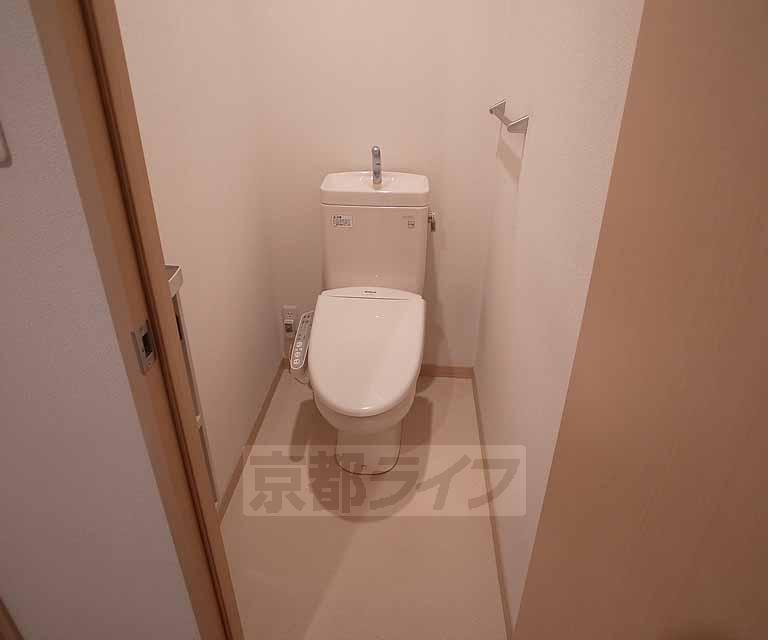 トイレ　ウォシュレット・ウォームレット機能搭載のトイレです。