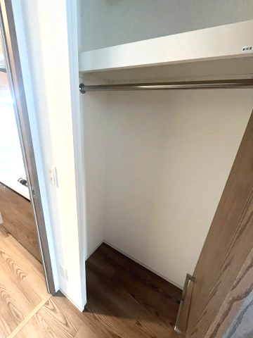 収納　イメージとして同建物他部屋を表示しています