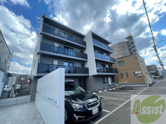 建物外観　札幌市東区北十五条東「ＣＡＲＲＥＲＡ環状通東」
