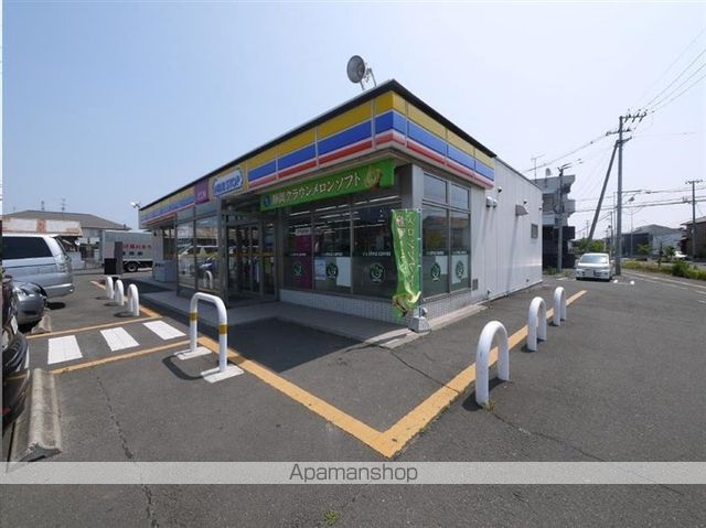 コンビニ　ミニストップ仙台岩切店（コンビニ）まで462m