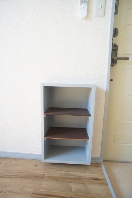 玄関　※参考までに別のお部屋の写真を添付しております