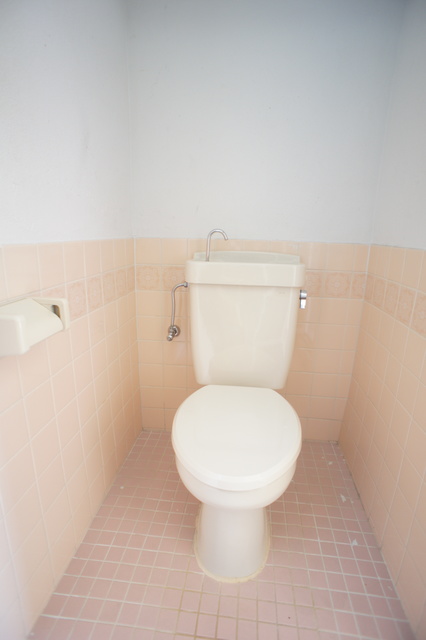 トイレ　※参考までに別のお部屋の写真を添付しております
