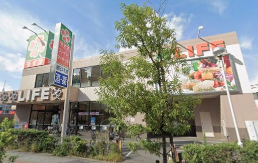 スーパー　ライフ亀戸店（スーパー）まで695m